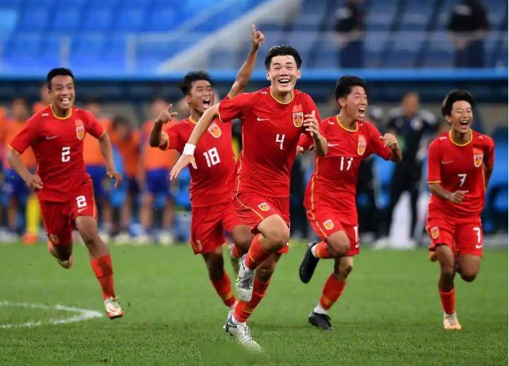 美国世俱杯-国际足坛风云再起：强队对决点燃球迷热情的简单介绍